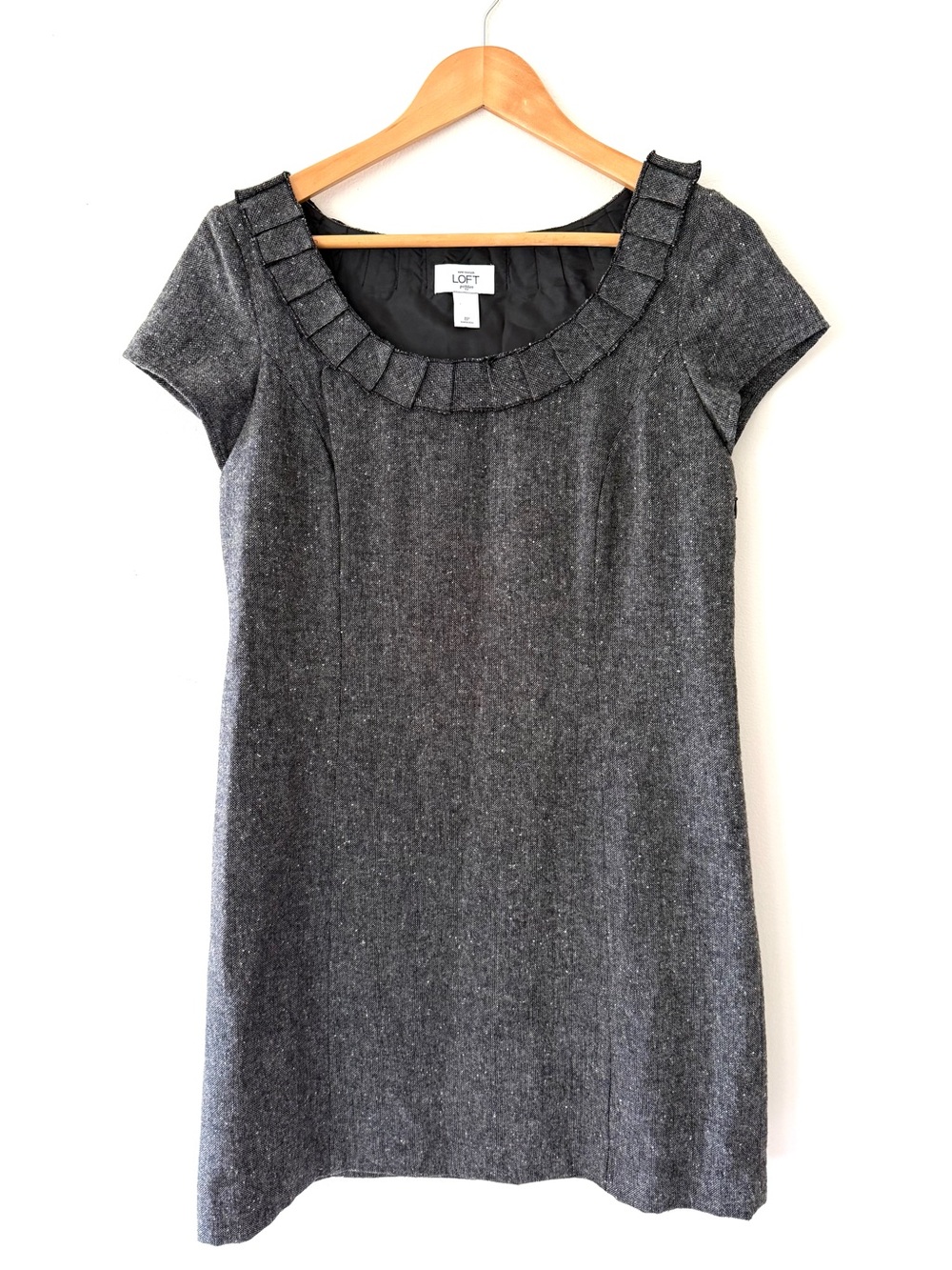 LOFT Tweed Mod Vintage Style Dress 8P Charcoal Gray Wool Blend Career Sheath